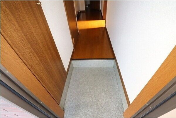 アンプルール リーブル 苗場　　刈谷市近郊の賃貸はクラスホーム刈谷店の玄関