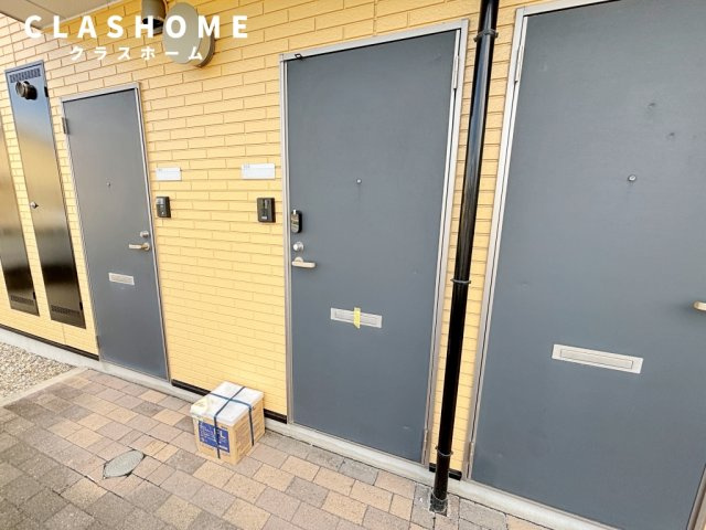 アンプルール リーブル 苗場　　刈谷市近郊の賃貸はクラスホーム刈谷店のエントランス