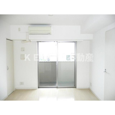 【居間・リビング】 | サンピエス大森 | 居間です