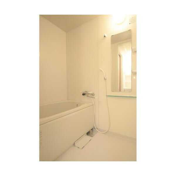 メゾン大岡Cの浴室