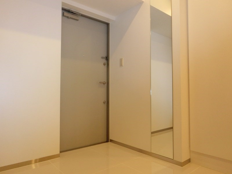 新品家具付きマンション西新宿15(KaGood東京)の玄関