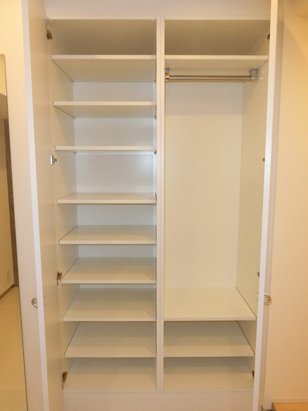 新品家具付きマンション西新宿15(KaGood東京)の収納
