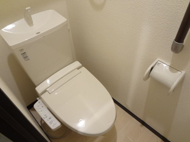 レオネクストパルのその他|温水洗浄便座完備