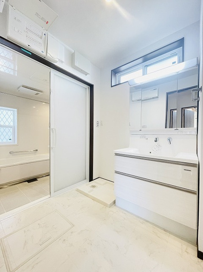 【ランドリースペース】 | 小郡市二森　戸建て