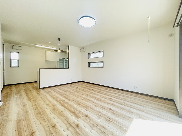 【居間・リビング】 | 小郡市二森　戸建て