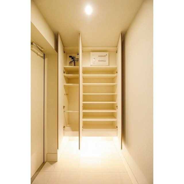 ドゥーエ西馬込の玄関