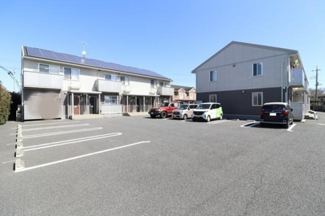 サンライトレジデンス Ⅱ　Ａの駐車場|高崎、前橋のお部屋探しはエンドスケープまで！お客様の理想お聞かせ下さい♪