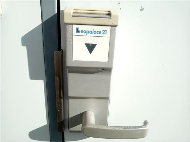 レオパレスイミズのその他|カードキー