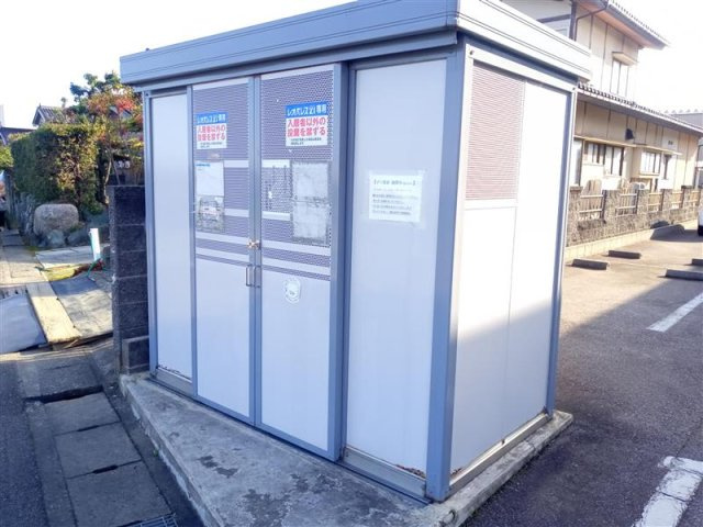 レオパレスイミズのその他|ゴミ用倉庫