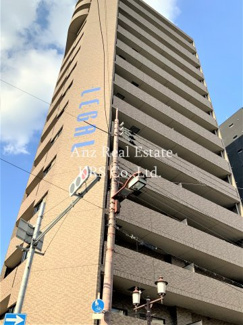 【外観】 | リーガル靭公園北 | 重厚感漂う外観のマンションです♪