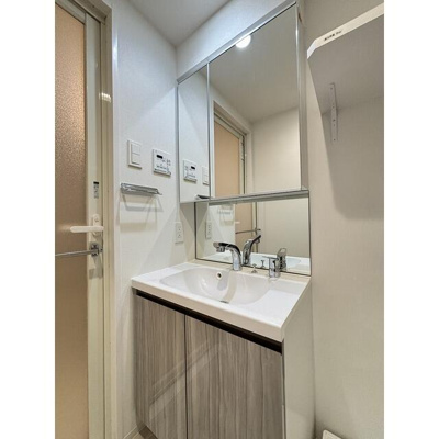 【洗面所】 | コンフォリア・リヴ大崎