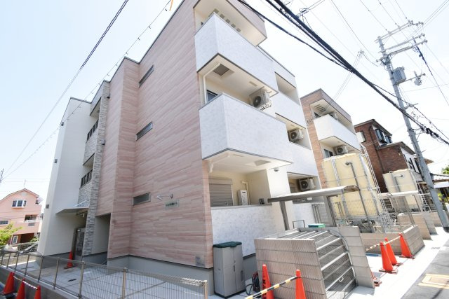 フジパレス甲子園口ノースの外観