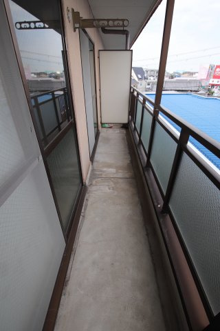 【バルコニー】 | 茱萸木壱番館