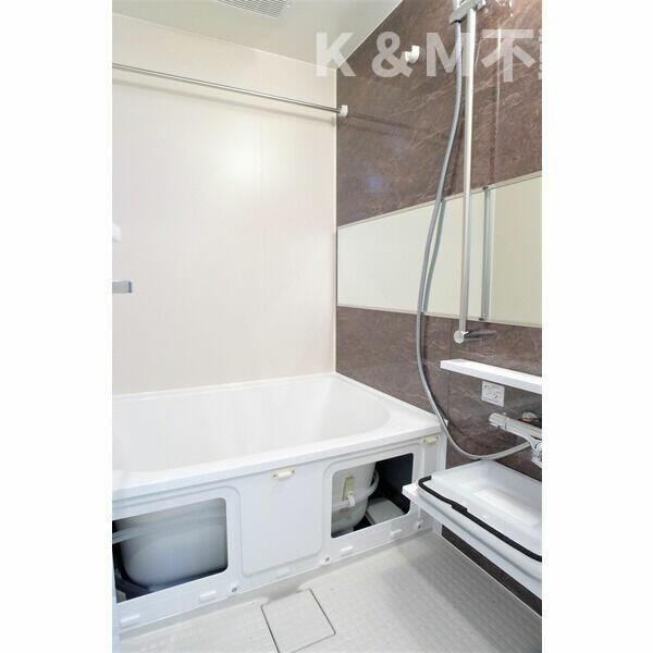 Ｈ＆Ｋ　ＫＡＳＨＩＷＡ　ＨＩＬＬＳの浴室|お風呂です