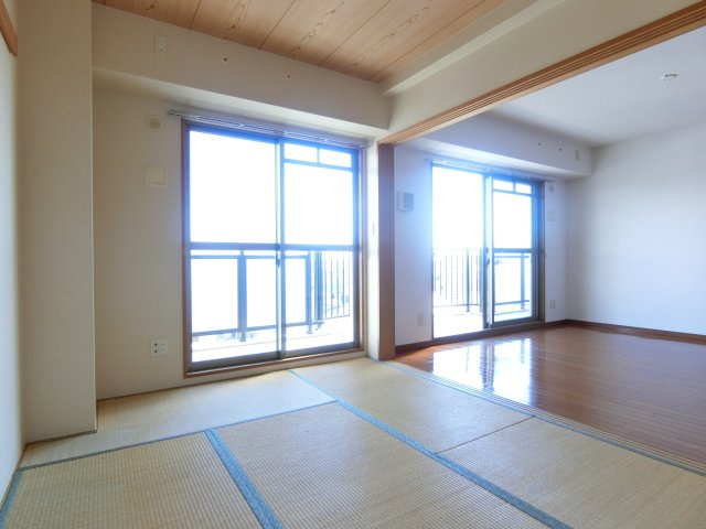 【寝室】 | HaleLaule‘a