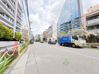 【その他】 | ジオ目黒 | 前面道路