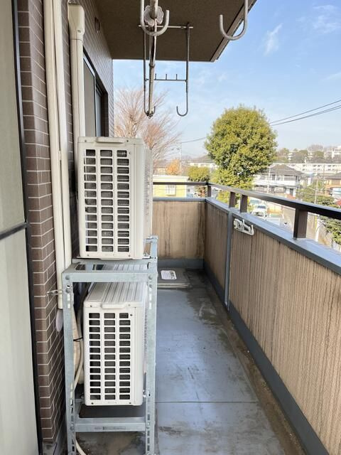 プラティーク成城のバルコニー