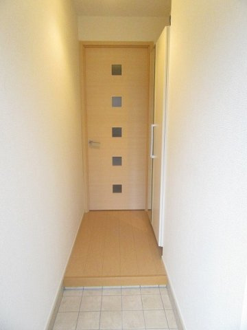 プリムローズ下松　Ｂの玄関