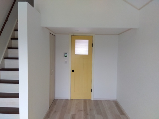 フェリース横濱白楽の寝室|収納付きの洋室♪