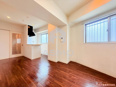 【居間・リビング】 | リエット元町 | 同マンション別部屋　参考写真