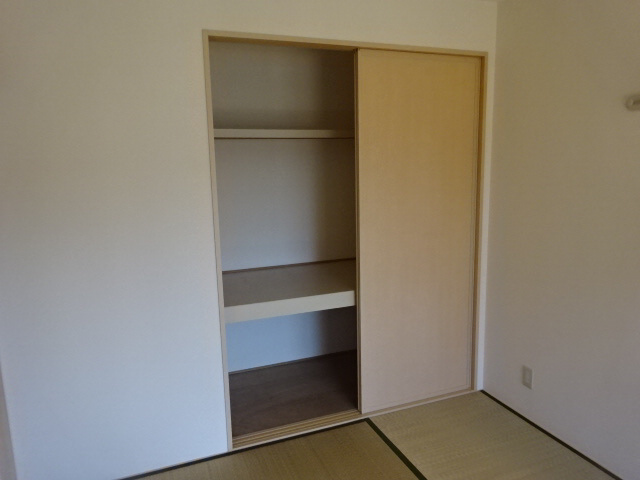 ヒルグレイスＡ棟の収納