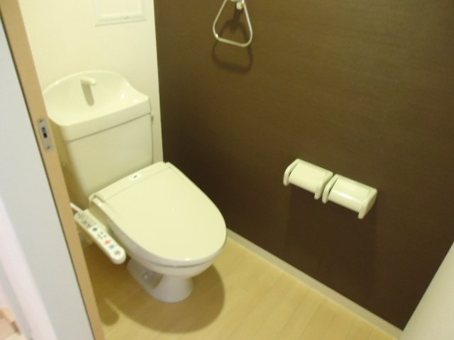 宇都宮市ゆいの杜７丁目のアパートのトイレ|シャワー付きトイレ