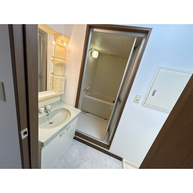 CITYPARK光の洗面所