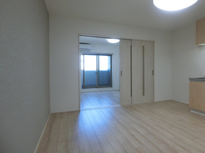 【居間・リビング】 | フジパレス岸和田下松2番館