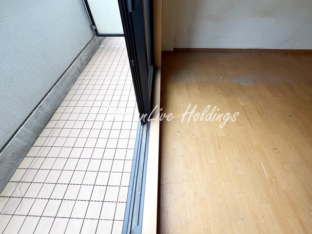 ステラ中央のバルコニー