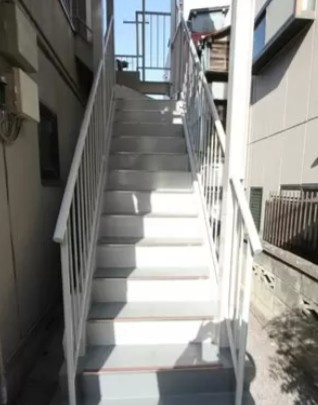 桂芳山ビルのロビー