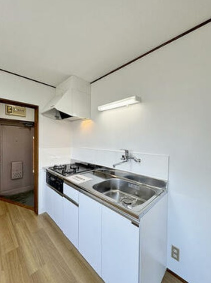 桂芳山ビルのキッチン