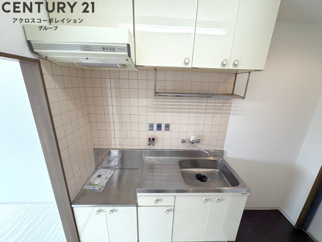 収納たっぷりのキッチンです！