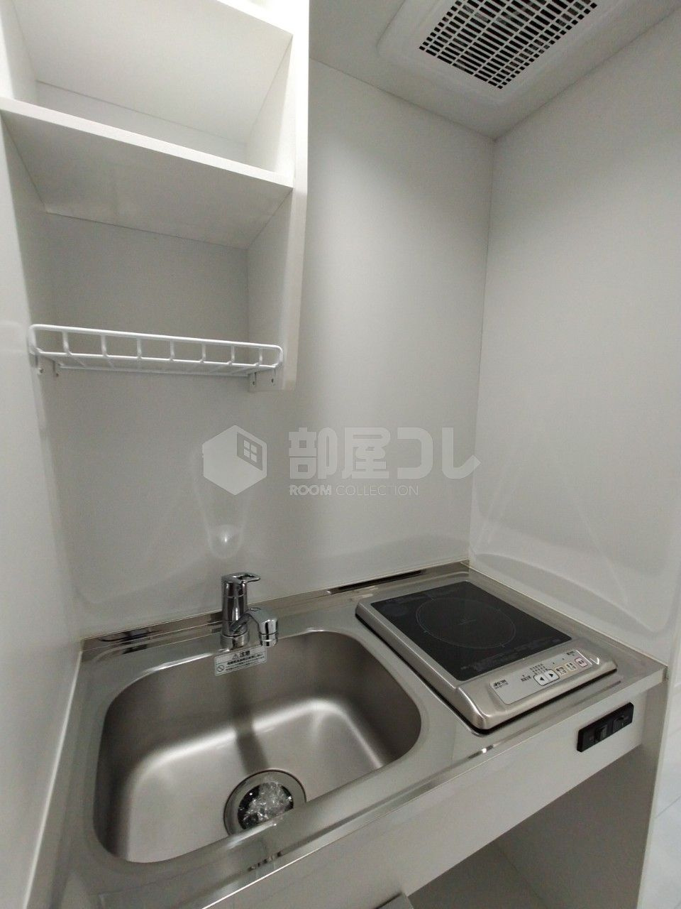 KULA不動前のキッチン