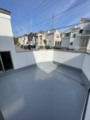 川西市南野坂１丁目　中古戸建のバルコニー
