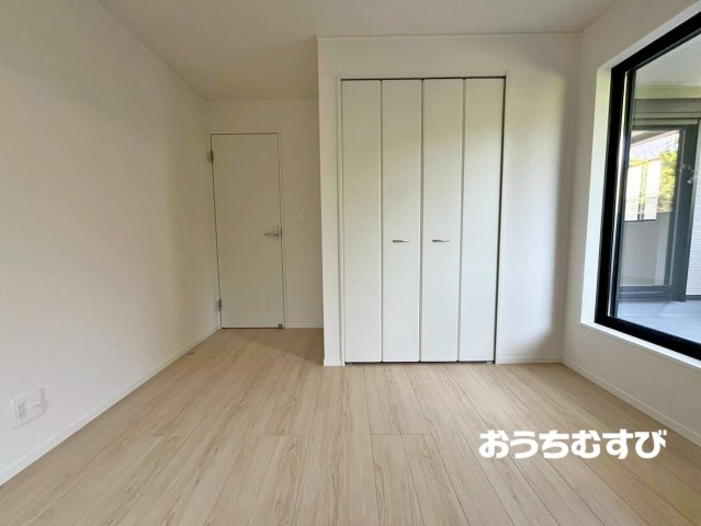 守山区中志段味第3（全13棟）の洋室