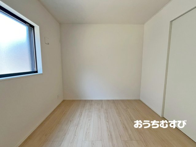 守山区中志段味第3（全13棟）の洋室