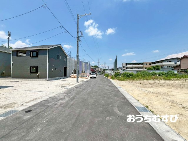守山区中志段味第3（全13棟）の前面道路含む現地写真