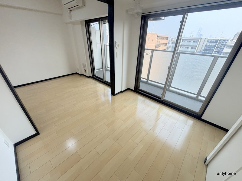 アーデンタワー本町イースト　仲介手数料無料の寝室