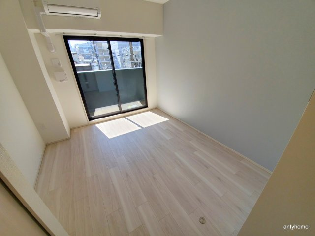 ジオエント福島野田 仲介手数料無料の居間・リビング