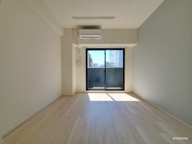 ジオエント福島野田 仲介手数料無料の居間・リビング