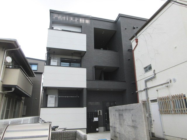 豊中市上野東１丁目の一棟マンション