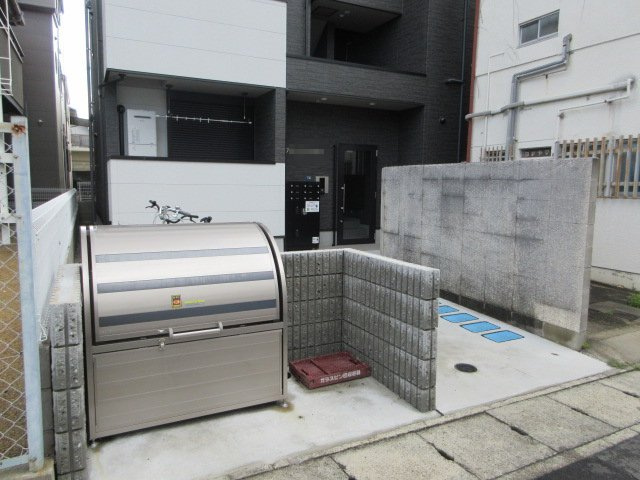 豊中市上野東１丁目の一棟マンションの内装