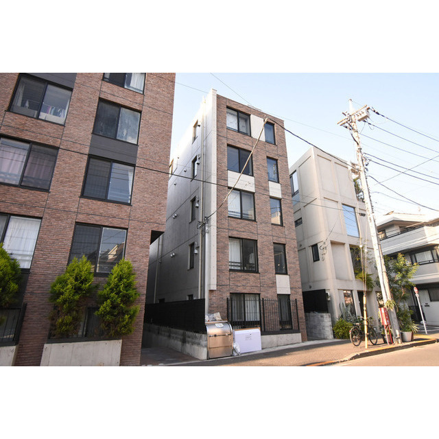 LIVART  SEASON南台の外観
