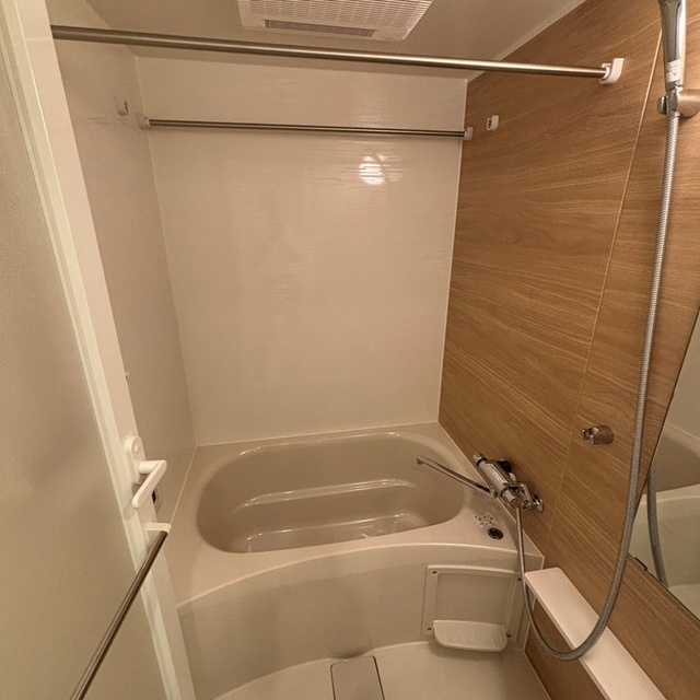 パークアクシス新宿西落合の浴室|※写真は同タイプ住戸です。