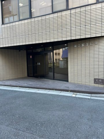 第2ＫＩビルのエントランス
