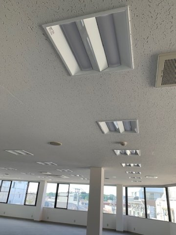 第2ＫＩビルの内装|事務所内