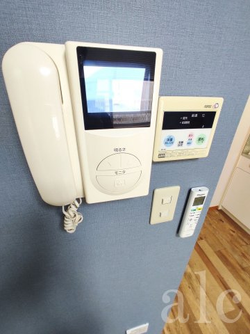 COZY2210の設備|TVモニター付きインターフォン
