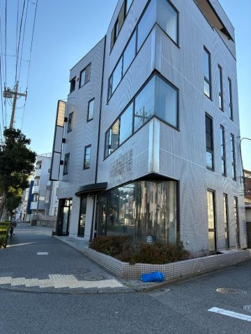 足立区伊興３丁目の店舗事務所の外観