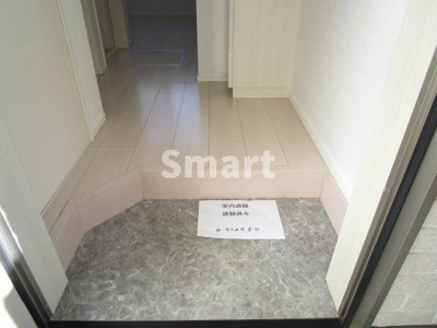 【玄関】 | リヴィエール中野