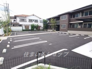 広島市安佐北区可部南２丁目のアパートの駐車場